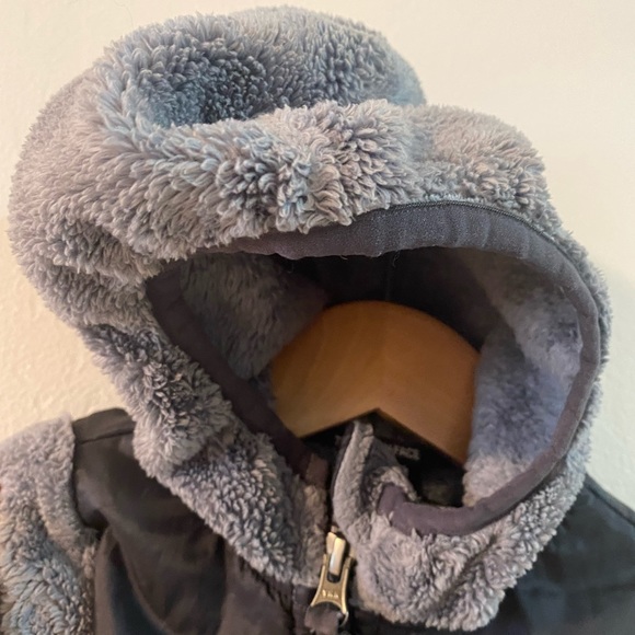 TheNorthface infant OSO fleece hooded zipup onesie - Picture 3 of 6